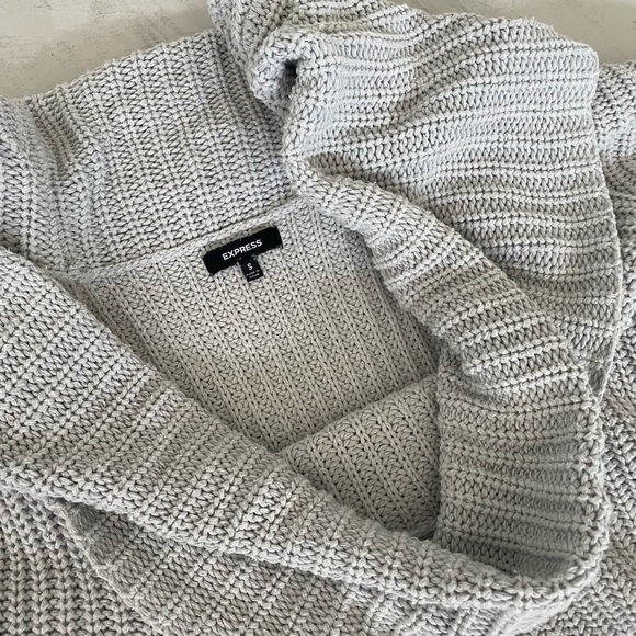 Chunky Cowl Neck Sweater - Picture 2 of 4